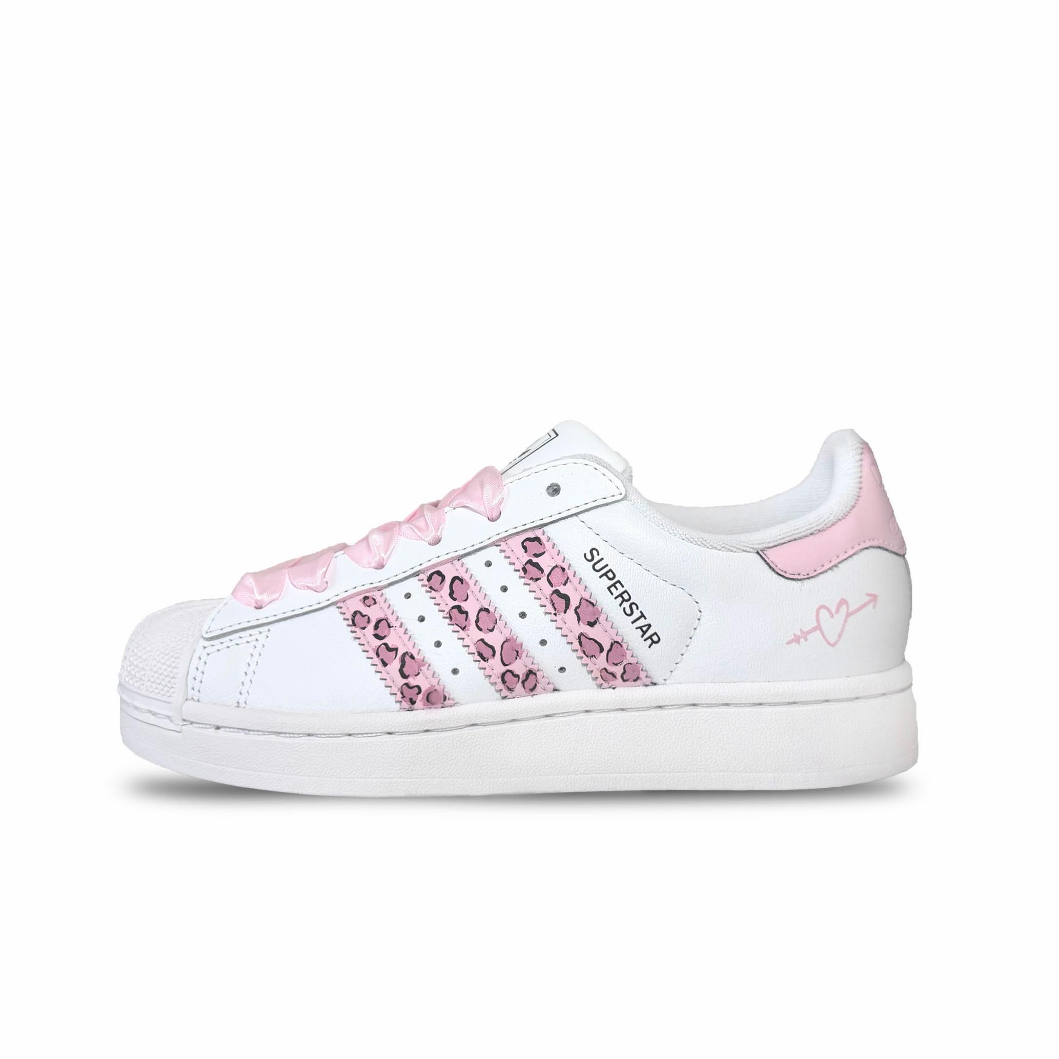 

Adidas Originals Superstar 2 Synthetic Leather Low top Skateboard Shoes Women s Pink JH9976(Team-2206) 35⅔