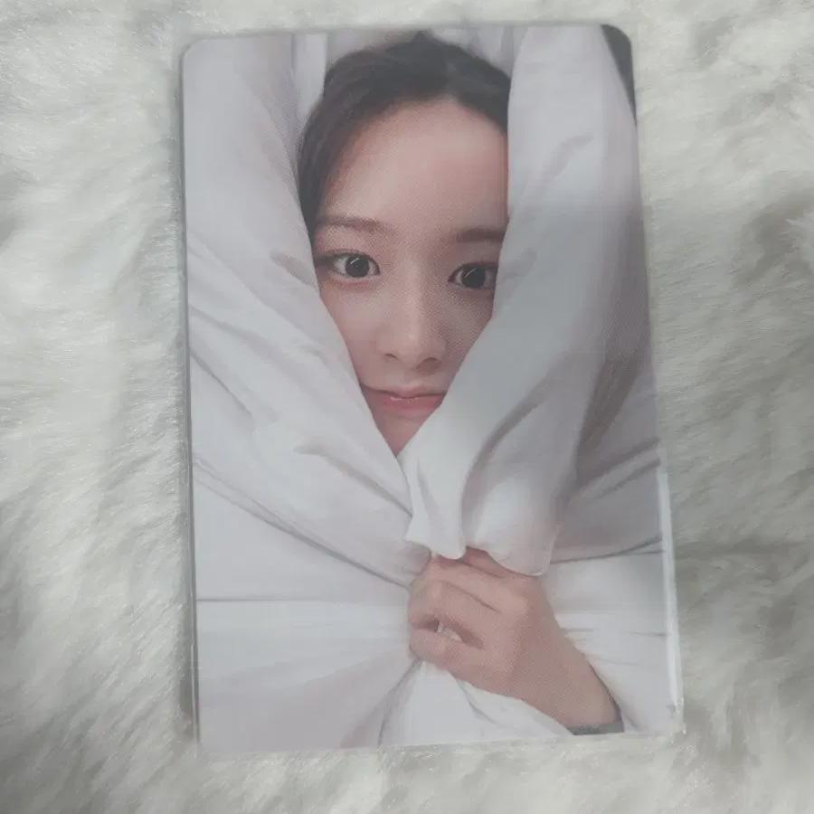 

IVE Эмпатия Makestar 1-я фотокарточка Юджина