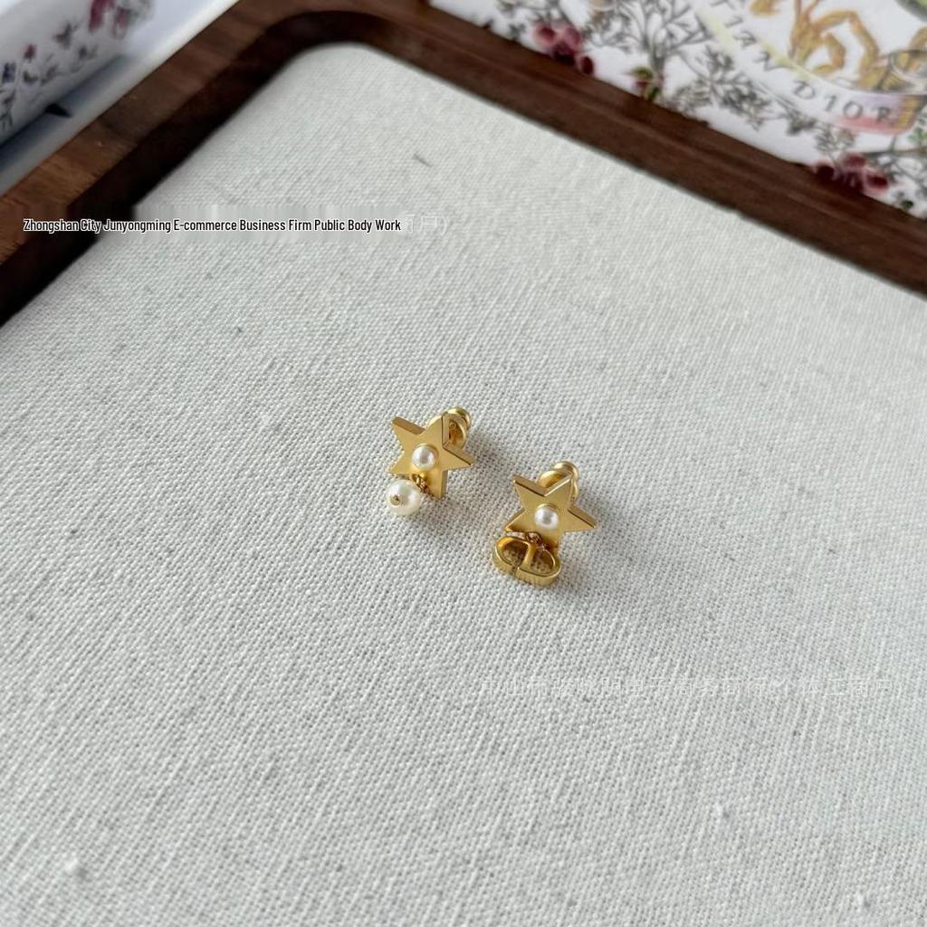 Asymmetrical Pearl and Star Letter CD Earrings - Trendy Women's Fashion