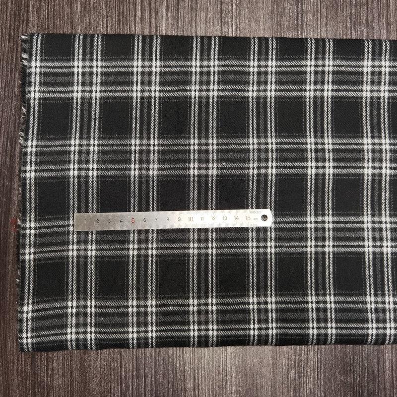 Spot Color-Woven Plaid Jacquard Fabric for Children's Autumn/Winter Brushed Polyester-Cotton Shirts