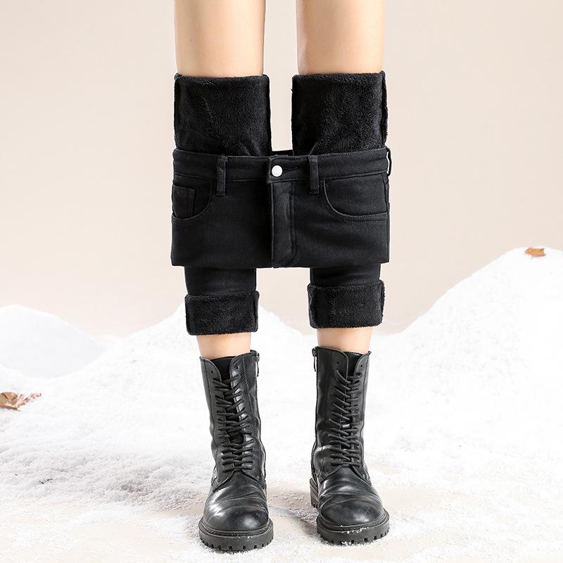 

Women s High-Waisted Fleece-Lined Skinny Jeans, Slim-Fit, Flattering 9-Point Pencil Style for Spring/Autumn 2023. Size 30