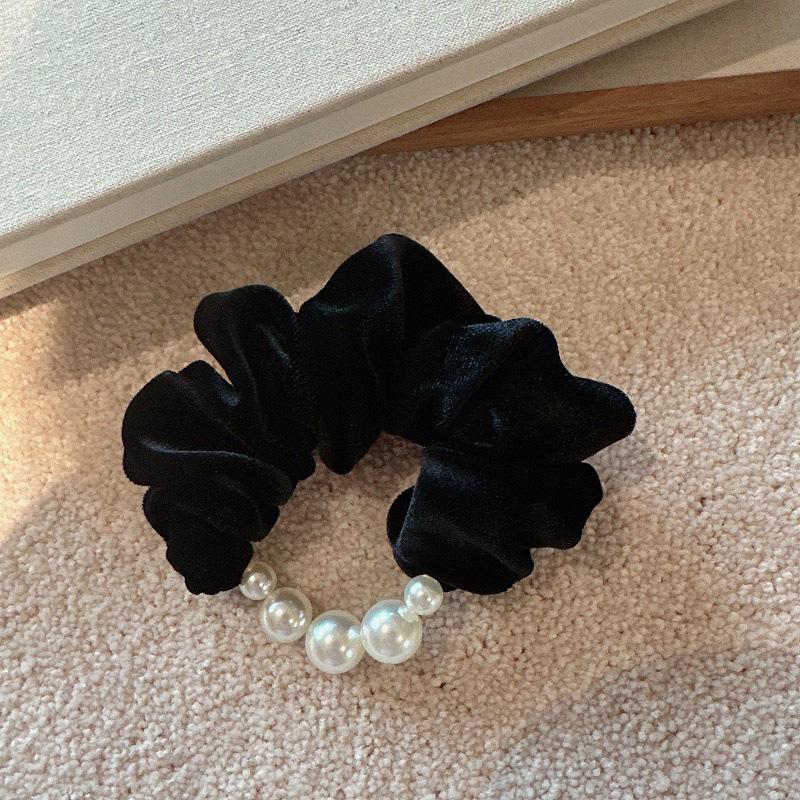 Korean Velvet Pearl Hair Band - Autumn/Winter Collection