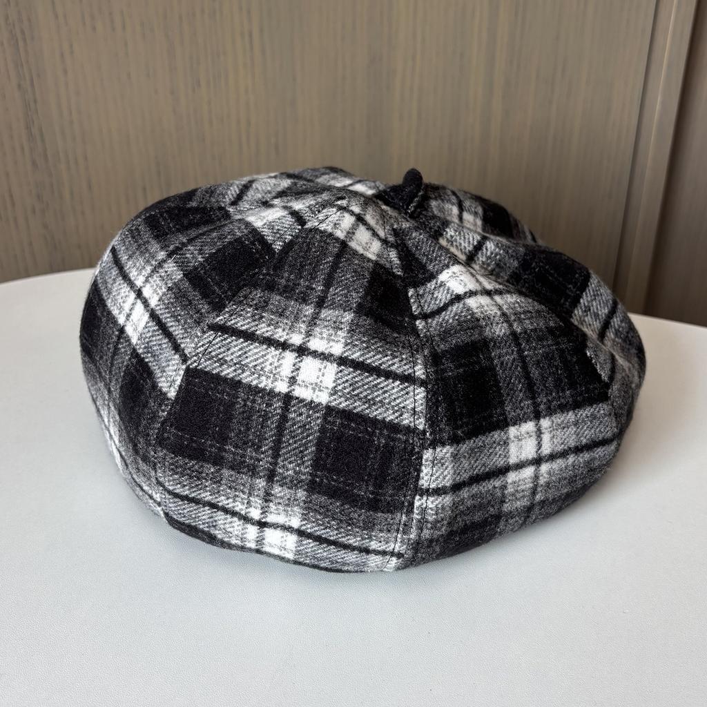 Retro Plaid Octagonal Hat Ladies British Versatile Painter Hat Show Face Small Warm Beret