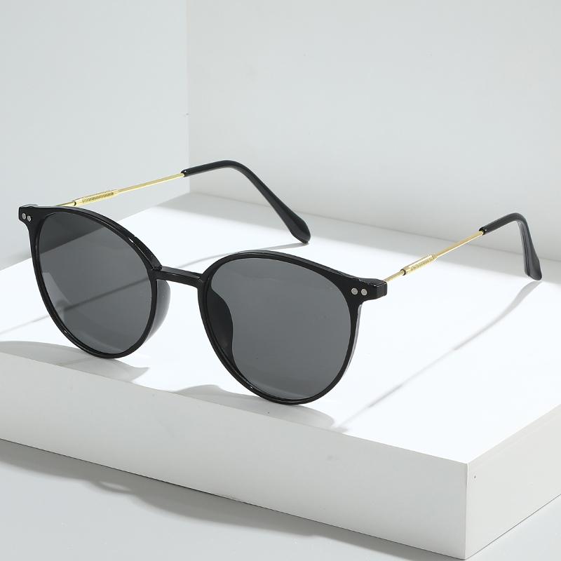 Vintage Trend Round Metal Sun Glasses Women Men Retro Classic Luxury Sunglasses Fishing Camping Female Male Eyeglasses UV400