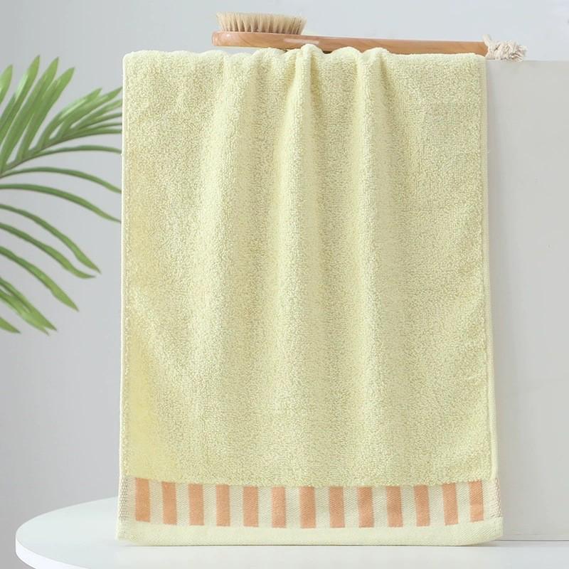 Absorbent Thickened Pure Cotton Bath Towel with Embroidered Souvenir Design