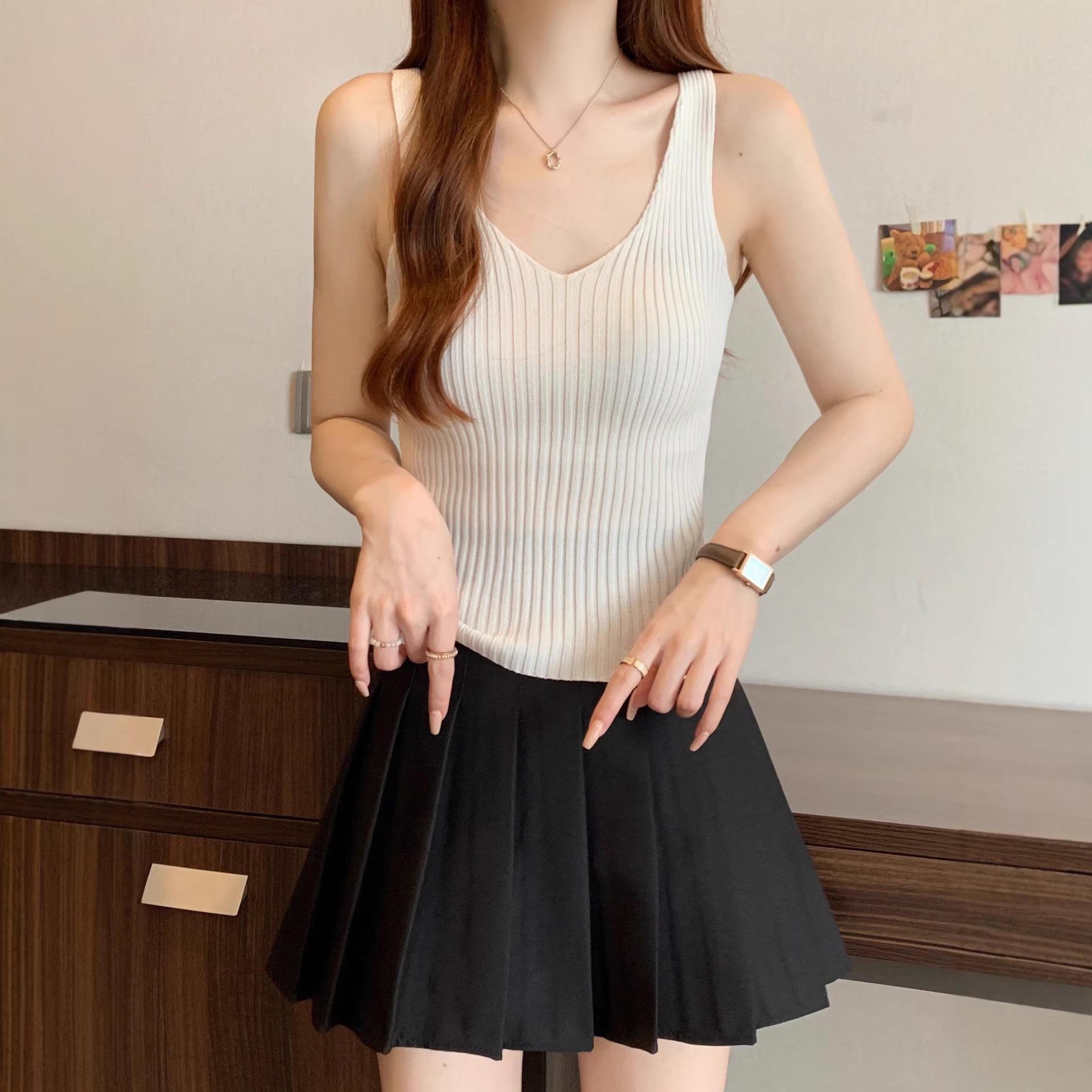 

White Spaghetti Strap Knit Vest for Women - Summer Anti-Exposure Sleeveless Base Layer Top One Size белый