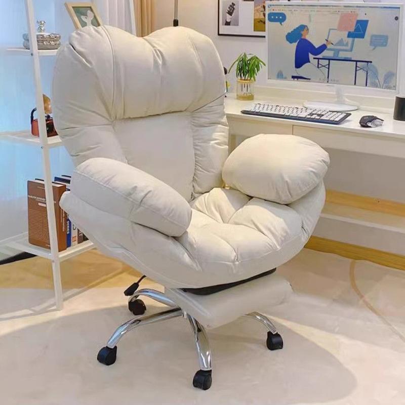 Simple Living Room Chairs Nordic Modern Gaming Chair Elegant Comfortable Living Room Armchairs Luxury Aesthetic Design Chairs