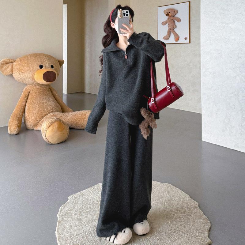 

Autumn/Winter 2025 Soft & Skin-Friendly Zipper Sweater with Wide-Leg Pants Set 2X Large
