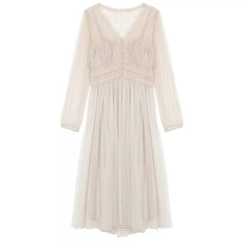 

Весенне-осеннее элегантное однотонное платье, женские кружевные сетчатые платья трапециевидной формы на пуговицах с рукавами-фонариками и v-образным вырезом M бежевый