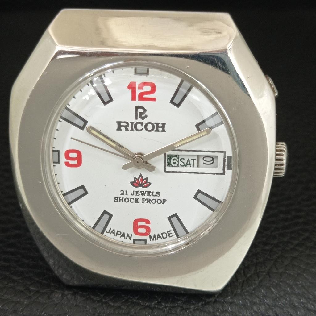 VINTAGE RICOH R31 AUTOMATIC JAPAN MENS WHITE COLOR DIAL WATCH A709380-1