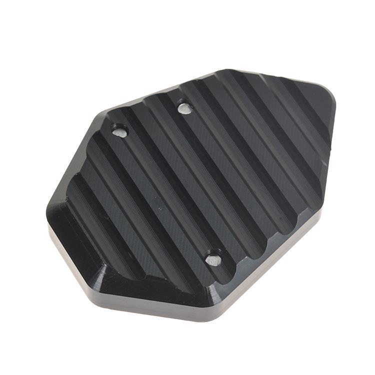 GSX250R GW/DL250 Upravená protiskluzová podložka pod patku bočního stojanu, rozšířené sedlo