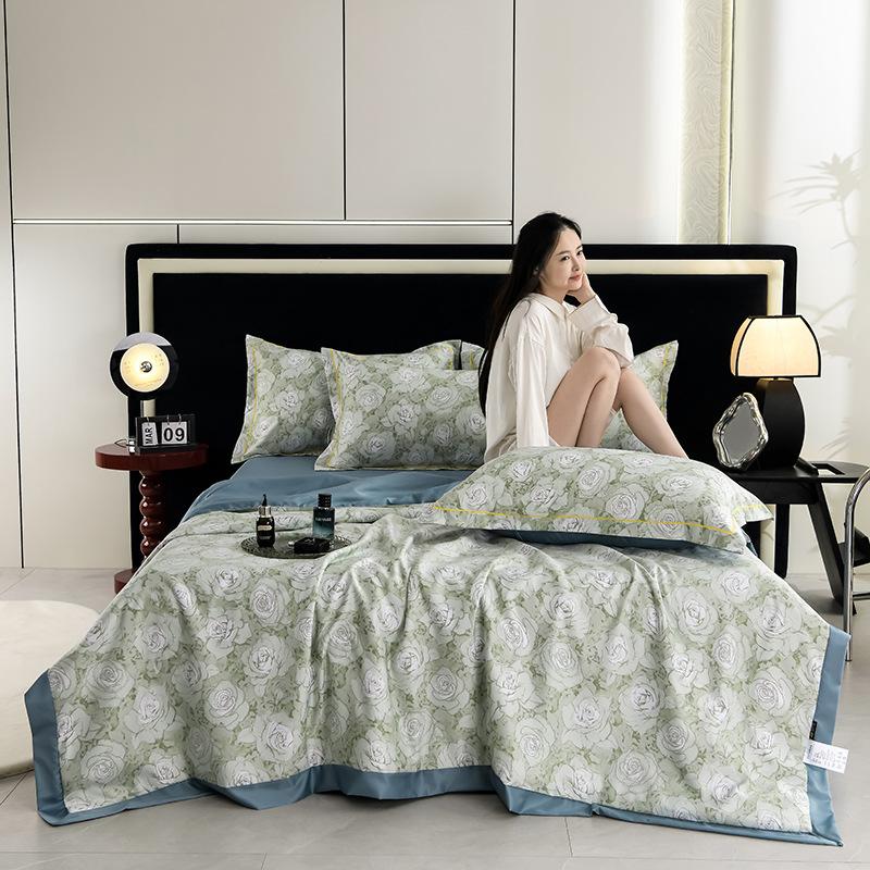 Piumone Estivo Sottile 4 pezzi Tessili per la Casa Lusso Leggero Coperta Estiva Fresca Taglia Queen Piumone per Aria Condizionata Set Lenzuolo Federe