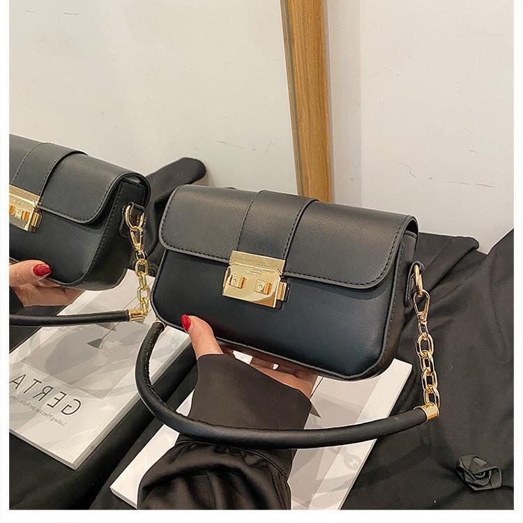 Fashionable Women s Small Shoulder Bag 2024 Latest Trendy Street Style With Elegant Chain Strap And Soft Finish чёрный