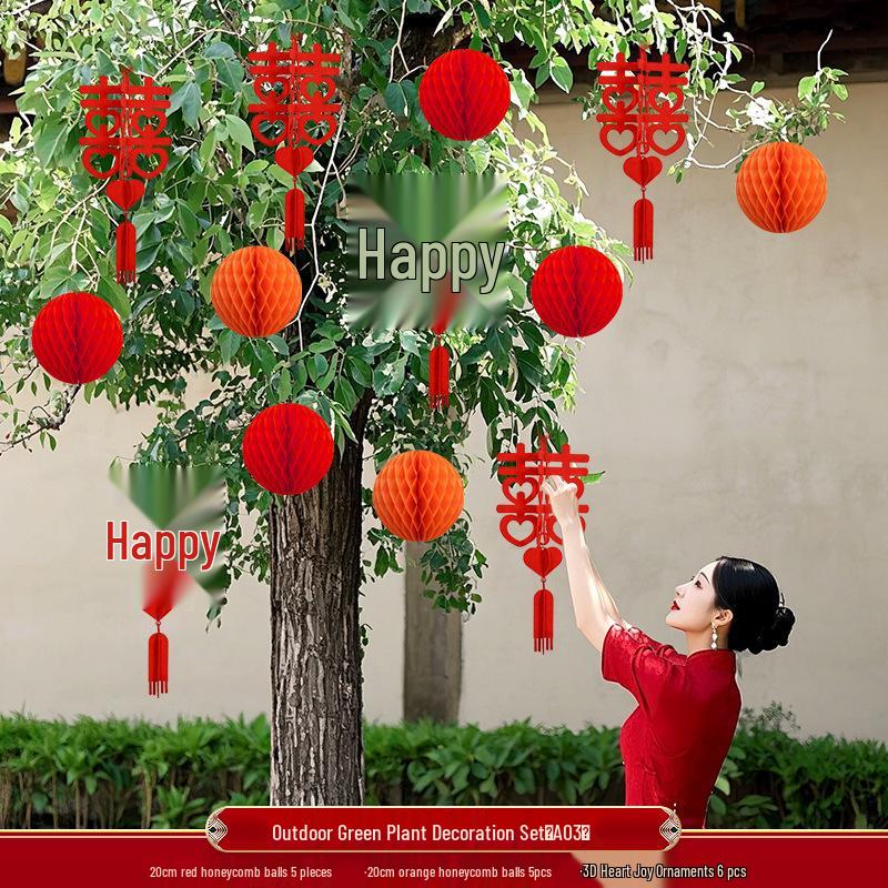 Rustic Courtyard Lantern Pendants for Tree Decoration - Wedding and New Home Outdoor Ornaments