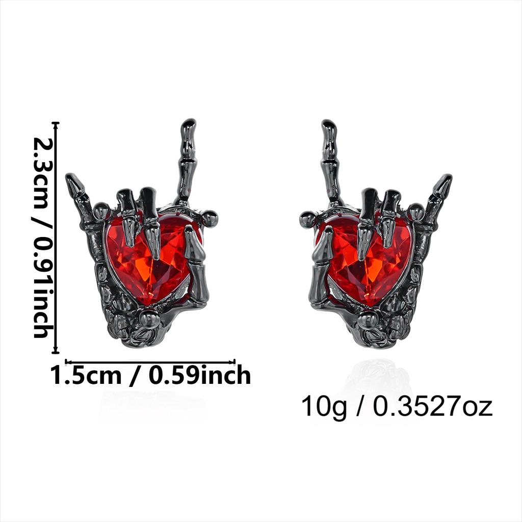 Gothic Punk Skull Claw Heart Pendant Necklace for Women Men Personality Dark Fantasy Geometric Necklace Halloween Jewelry Gifts
