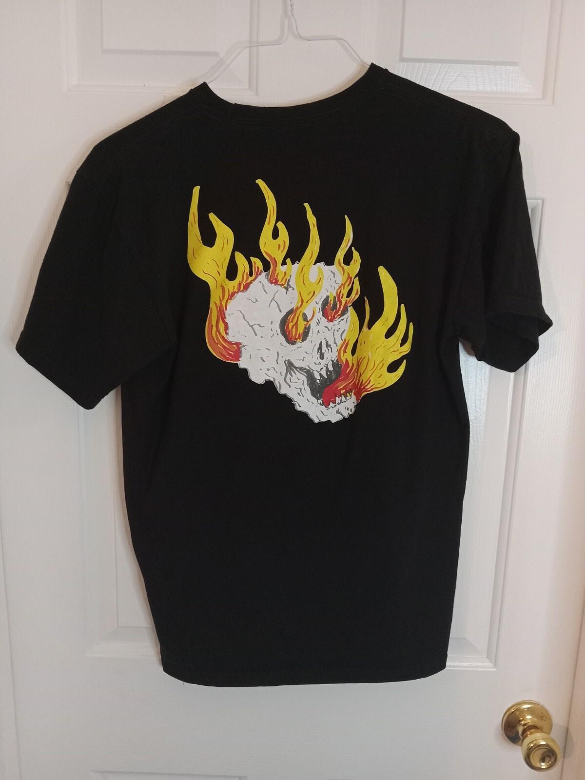 VANS Men s Med Tee T-Shirt Short Sleeve Black Rowan Zorilla Skull Flames Medium S