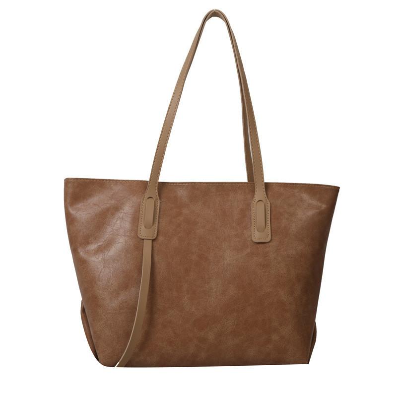 Chic Vintage Commuter Handbag Spacious Shoulder Bag Retro Style Fall 2023 Khaki