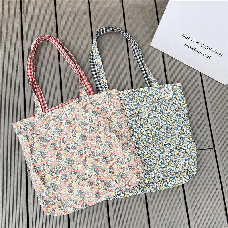 1 Bubble Cotton Double-sided Shoulder Bag Plaid Floral Splicing Canvas Bag Crossbody Small Fresh Shopping Bag