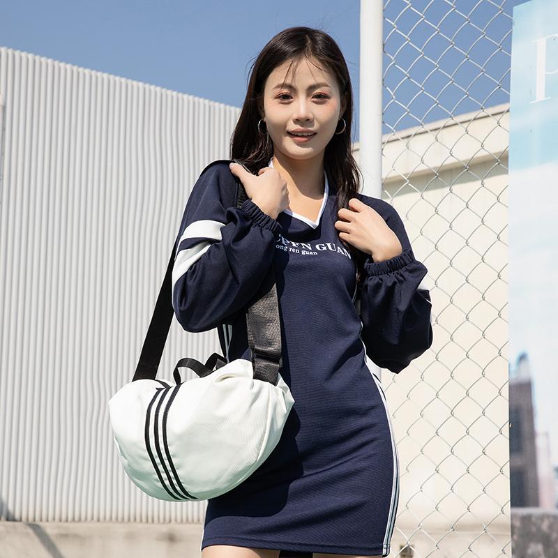 Large Capacity Bag Female New Fashion Cloth Bag Shoulder Bag Summer Leisure Hundred Short Trip Crossbody Bag