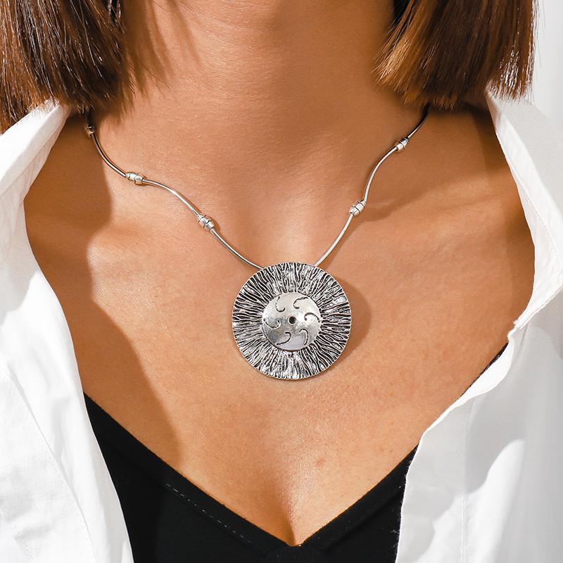 Aihua Böhmen Türkis Stein Halskette für Damen Choker Collier Femme Handgefertigte Ethnische Anhänger Halsketten Statement Schmuck