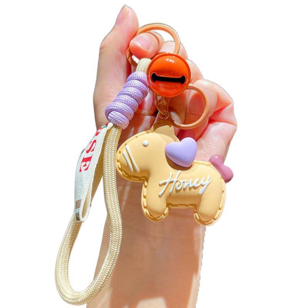 Pony Schlüsselanhänger aus Harz im Cartoon-Stil Realistische Pferdeanhänger aus Harz Heim-Büro-Dekor