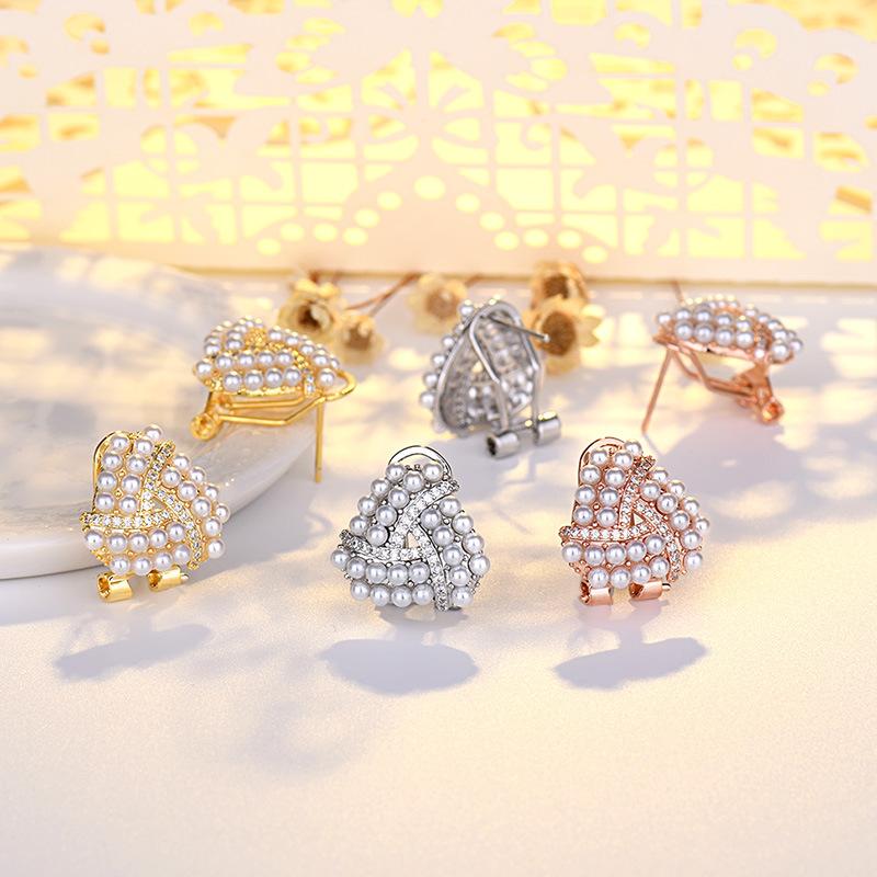 Niche Design Pearl Earrings Sweet Temperament Exaggerated Needle Earrings for Women