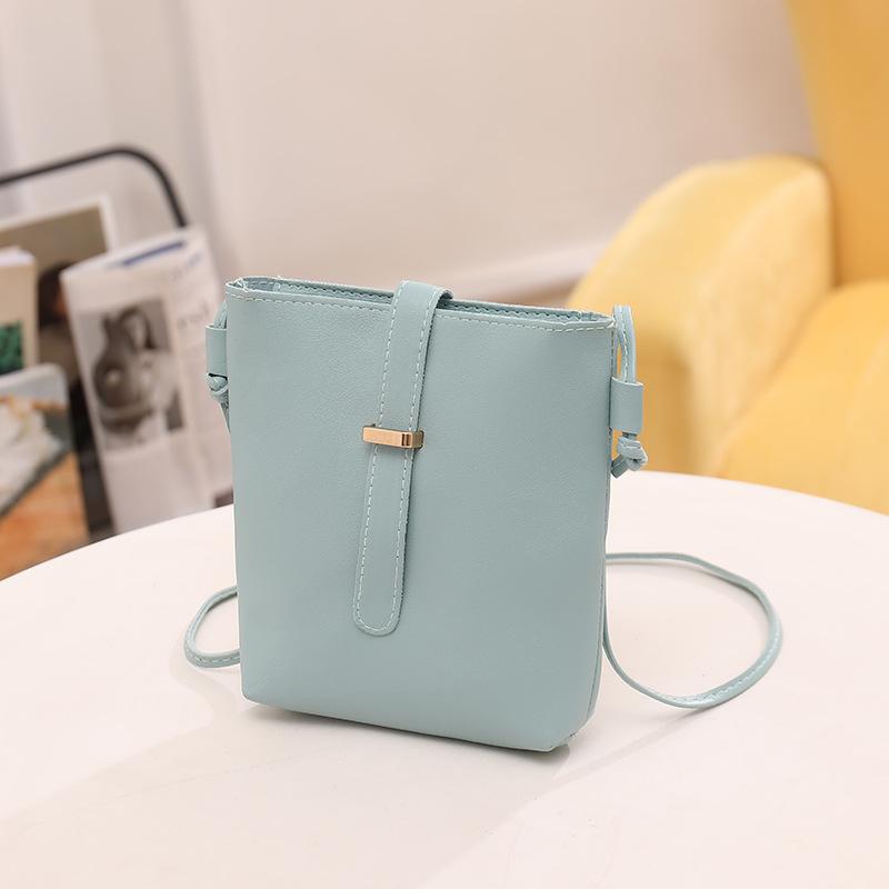 New fashionable one-shoulder crossbody bucket bag, drawstring underarm women's bag, one piece.