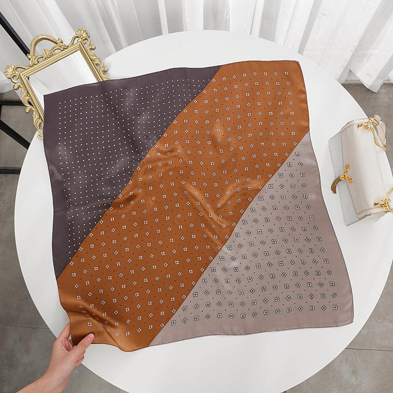 68*68cm 100% Mulberry Silk Scarf Luxury Printed Square Shawl Elegant Lightweight Soft Summer Fashion Accessory Women