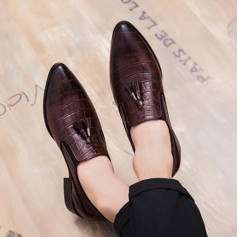 New Mens Formal Leather Shoes Men Dress Business Shoes Male Oxfords Party Wedding Casual Men's Flats Chaussure Homme Men Loafers