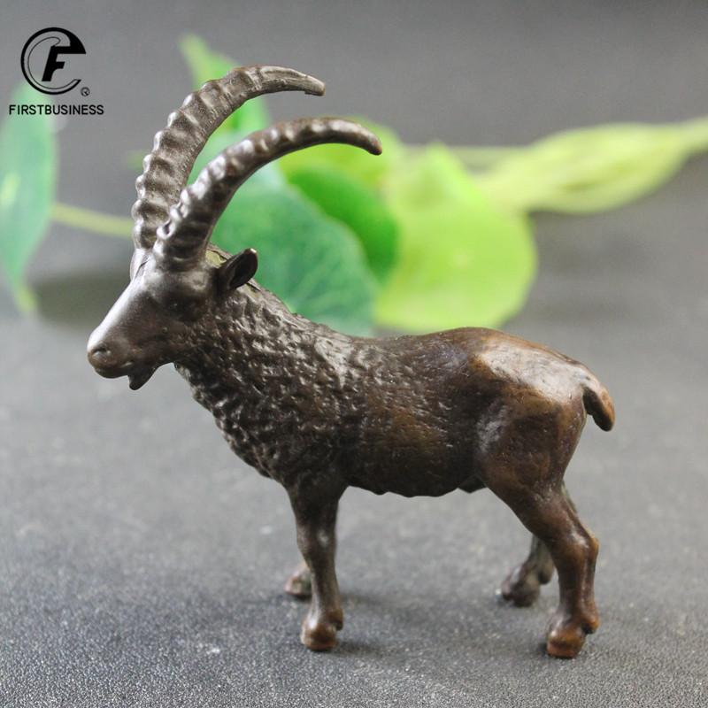 Vintage Copper Leader Sheep Big Ornament Antique Brass Animal Miniatures Figurine Lucky Antelope Home Decor Desktop Decoration