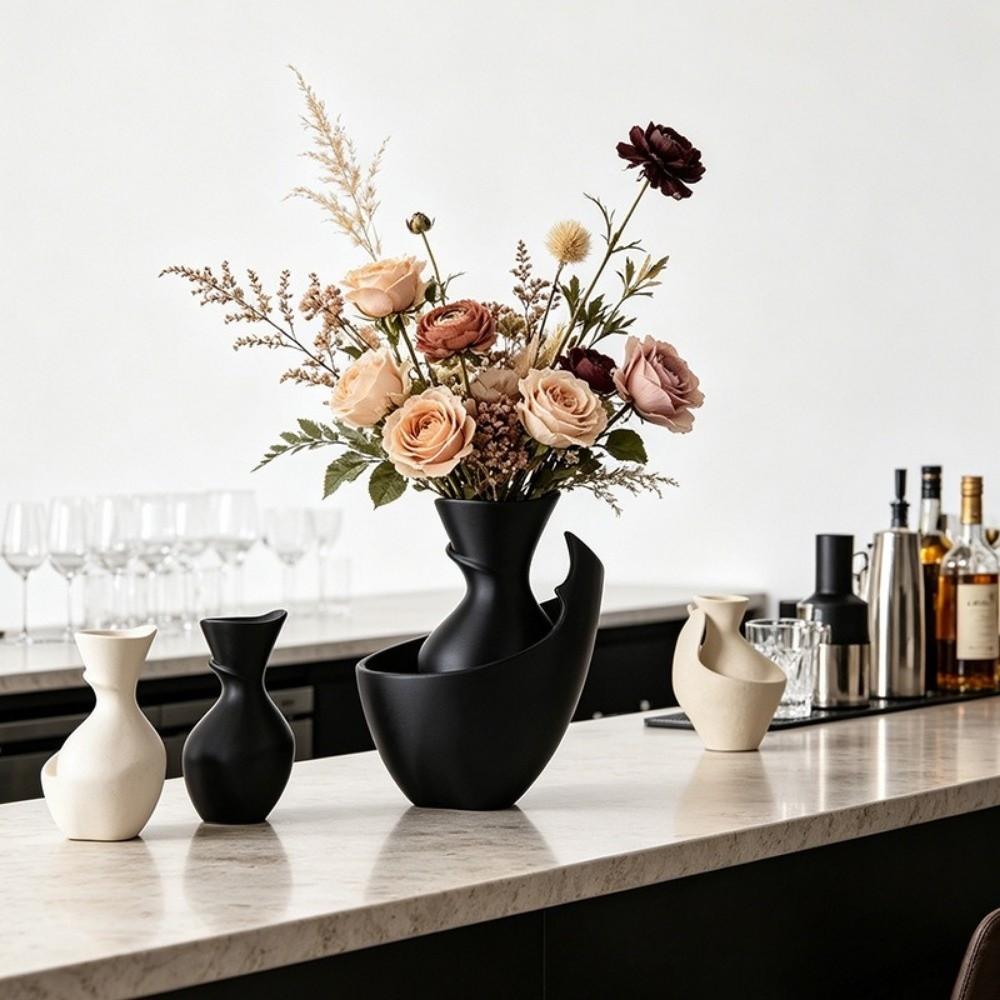 Geometric Shaped Light Luxury Vase Unique Flower Arrangement Ornaments Dining Table