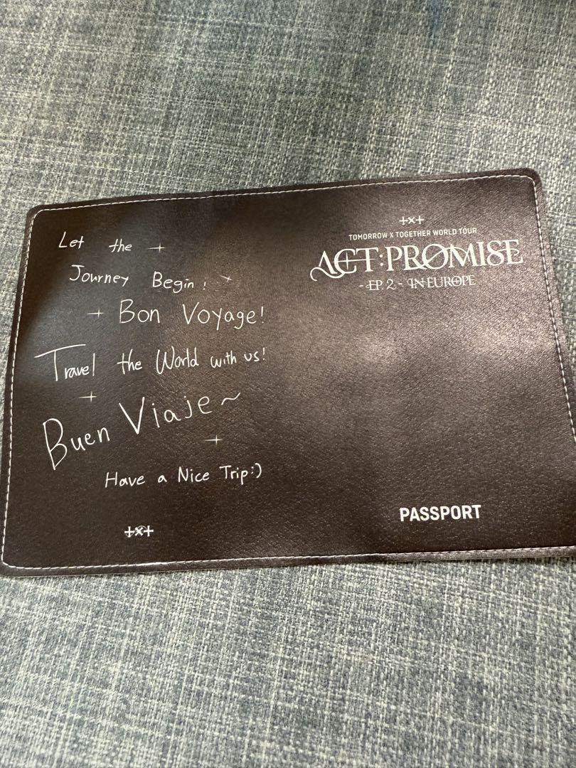

[USED] TXT ACT:PROMISE EP.2 Europe VIP Passport Cover