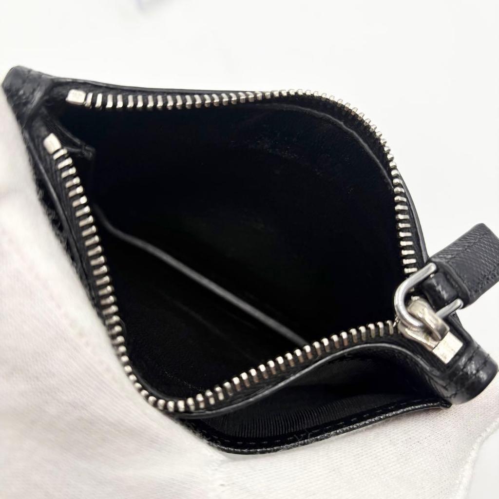 Used PRADA Saffiano Fragment Case Triangle Logo Black