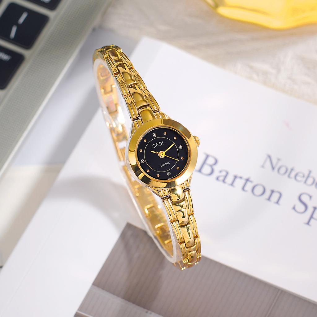 Niche Light Luxury Small Exquisite Alloy Bracelet Watch High-End Sense Diamond-Encrusted Women'S Waterproof Quartz Watch