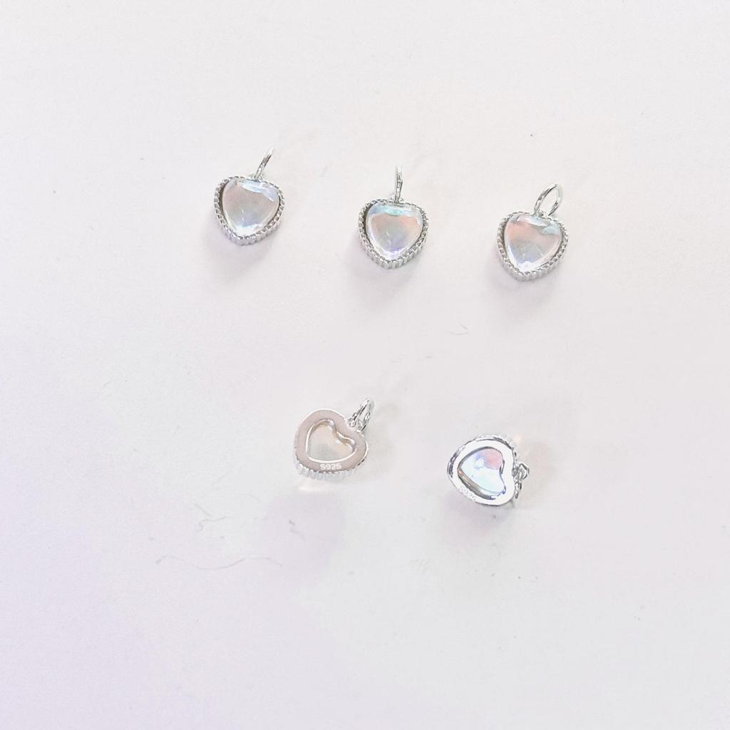 S925 Sterling Silver Iridescent Gradient Heart Charm for DIY Jewelry: Necklaces, Bracelets, and Foot Ornaments.