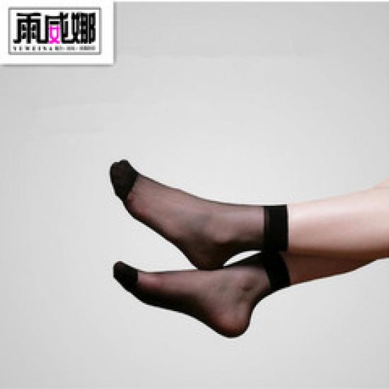 Women's Sexy Anti-Snag Fishnet Stockings Fishnet pantyhose with large, medium, and small mesh for erotic use Stockings and pantyhose