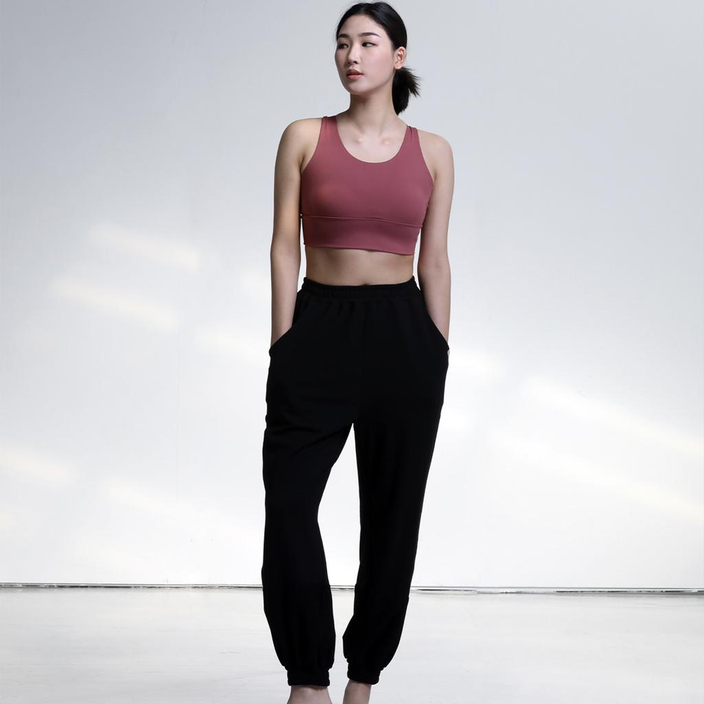 Aolda Rocha Jogger Pants (Black)
