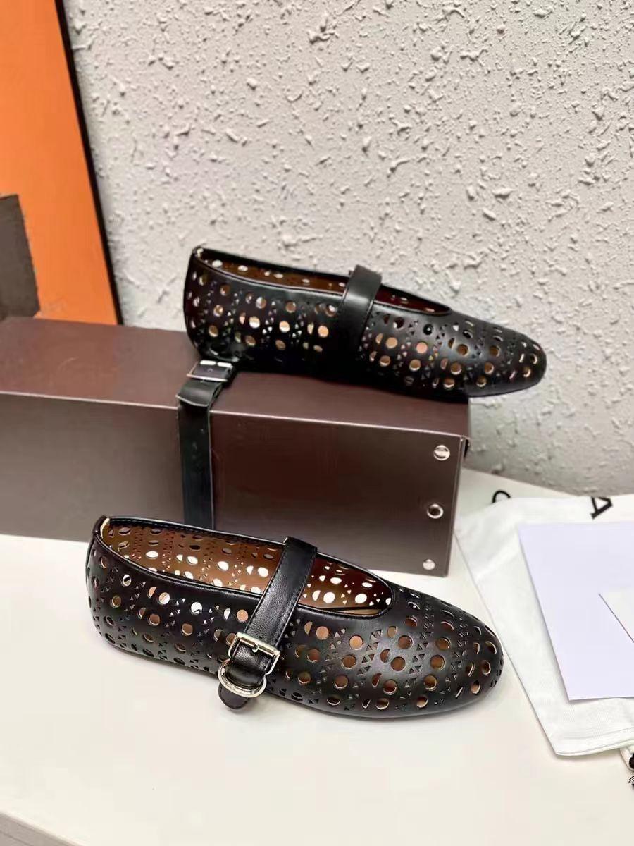 

Модные черно-белые кожаные туфли-лодочки с вырезами, женские, с ремешком и пряжкой, сквозные, мэри джейн, с круглым носком, мокасины, дышащие, sapatos feminino 35 чёрный