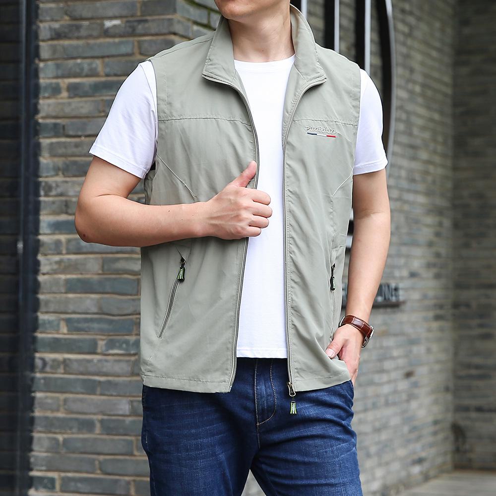 

Легкий мужской жилет для рыбалки на весну и осень - жилет для отдыха на природе и фотосъемки 3XL серый