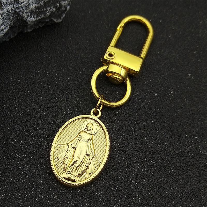Stainless Steel Virgin Mary Medal Key Chain for Women Men Gold Color Our Lady of Guadalupe Key Ring Jewelry virgen de guadalupe