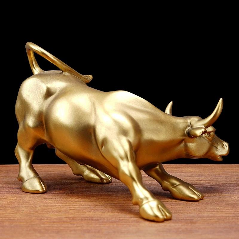 Wall Street Bull Market Trend Desktop Decoration Resin Ornaments Home and Office Decorations Soaring Ornaments Handicrafts