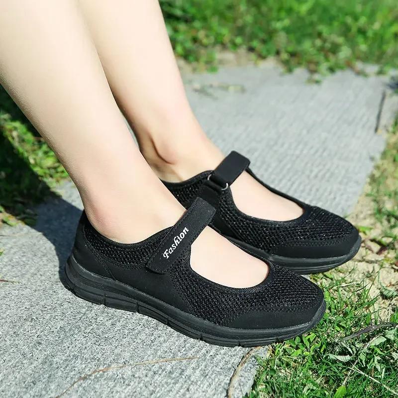 Fashion Spring The Newest Elderly Shoe Lightweight Casual Shoes Comfortable Walking Women's Velcro Mom's Mesh Shoes Size 35-42
