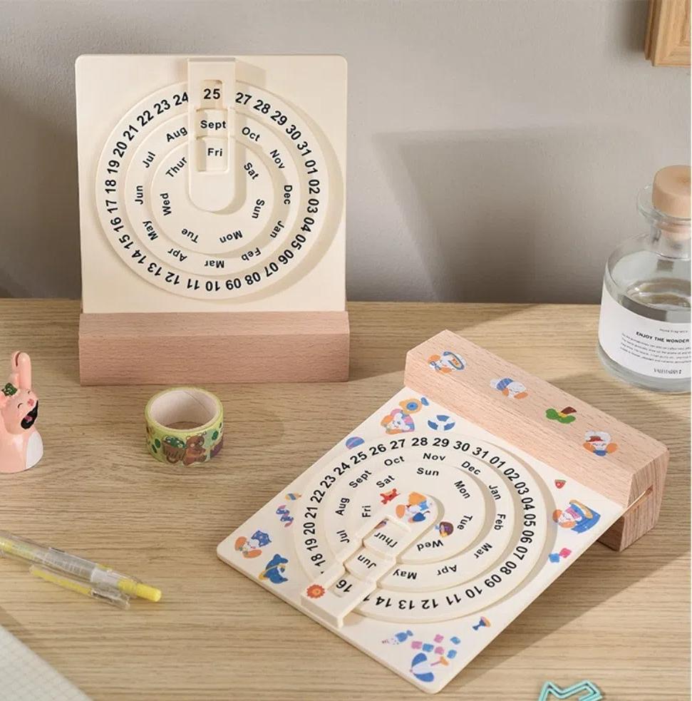 Handmade Rotating Calendar Personality Desk Calendar  College Entrance Examination