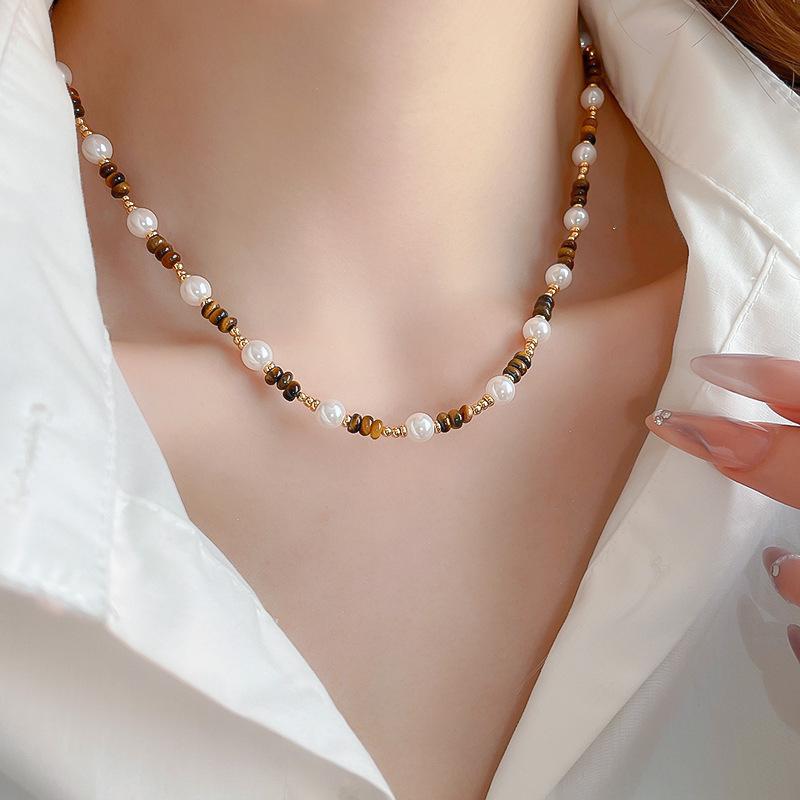 Maillard Tiger Eye Oval Necklace for Women - Light Luxury Autumn/Winter Clavicle Chain Fashion High-End Jewelry