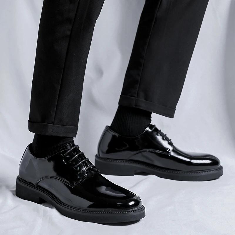Men Casual Shoes lace up oxfords Fashion Brand Classic Casual Men Leather Shoes Black Hot Sale black Business Men Shoes