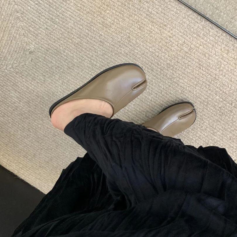 Mode Bailamos Brandneue Damen Hausschuhe Mode Zehentrenner Flache Slipper Mules Schuhe Weiche Flats Outdoor Lässige Pantoletten Mujer