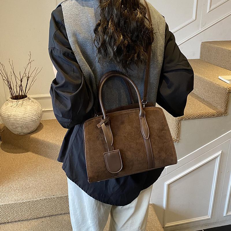 

Vintage Suede Women s Handbag High Quality Zipper Crossbody Bag With Removable Strap Fashi Commuter Briefcase Bag With Pendant 27.5x12.5x20cm кофейный