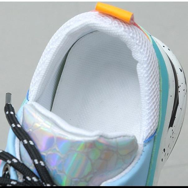 Neue Schuhe mit dicken Sohlen, Leopardenmuster, farblich passende Schnür-Outdoor-Sportschuhe, flache Mund-Damenschuhe