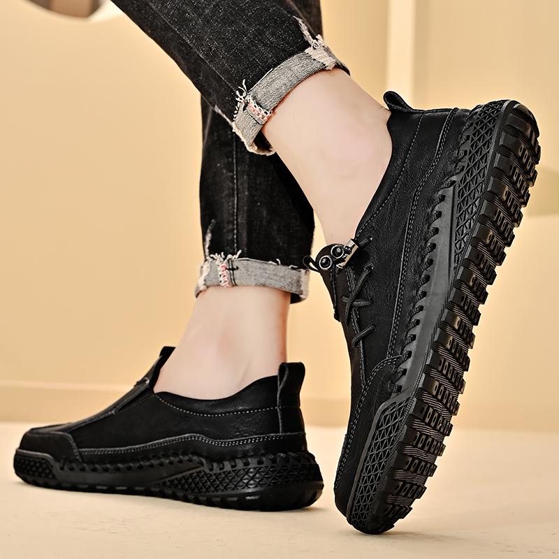 Fashion Outdoor Non-Slip Male Sneakers Mens Slip On Business Shoe New Men Shoe Comfortable Casual Loafers Mens Leather Driving Shoes