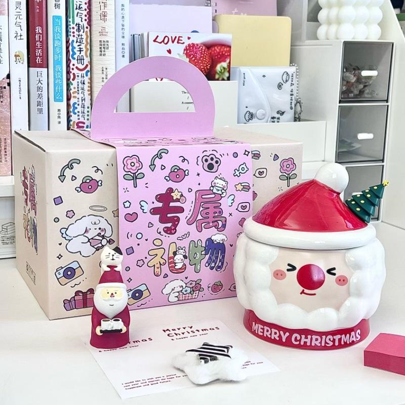 Christmas Gift for Girls Santa Claus Ceramic Mug Creative Cute Mug with Lid Souvenir Gift Box